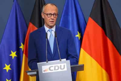 Image for Erosion of Germany's political centre exposes Merz's weakening grip on power