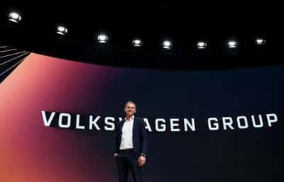 Image for Tariffs mean $5.9 billion hit to Volkswagen's annual operating profit, CEO says