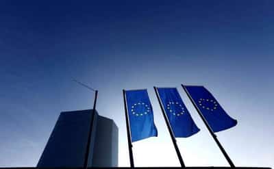 Image for ECB rates pledge spurs punchy hedge fund euro bets: McGeever