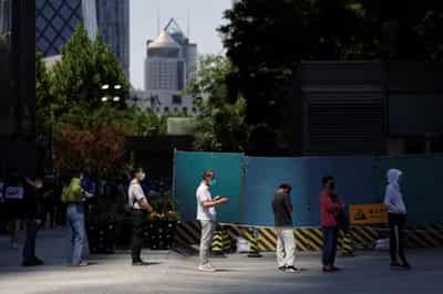 Image for Shanghai hits prized ‘zero COVID’ status but lockdown lingers