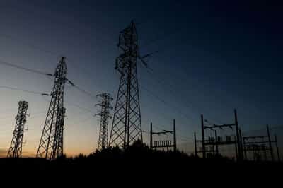 Image for Spanish power utilities blame grid operator for April blackout