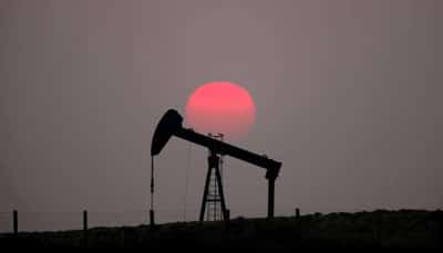 Image for IEA says oil market walking tightrope due to economic, supply risks
