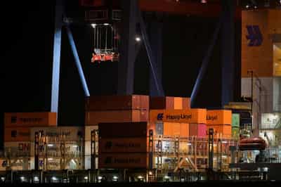 Image for What's at stake as Trump's tariffs threaten EU exports