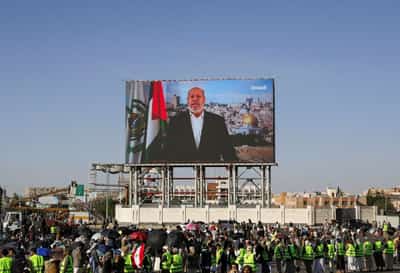 Image for Hamas says it is ready to release all remaining hostages for an end to Gaza war