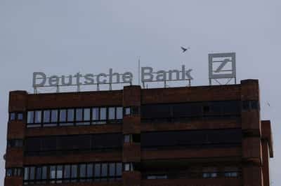 Image for Union demands 7% wage increase for thousands of Deutsche Bank group staff