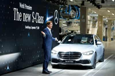 Image for Germany&#8217;s Daimler sees 2021 pandemic recovery driving sales, profits