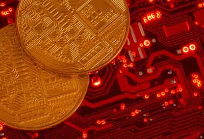 Image for FX payments startup OpenFX raises $94 million amid cross-border stablecoin push 