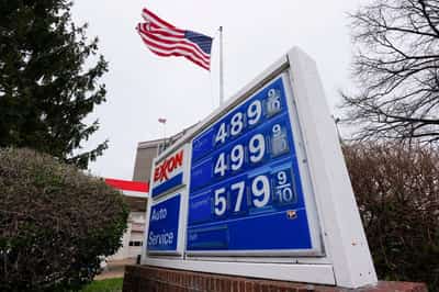 Image for US average diesel prices cross $5 a gallon as Middle East War tests global economy