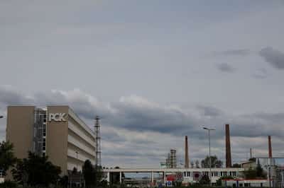Image for Germany extends trusteeship of Rosneft assets to March