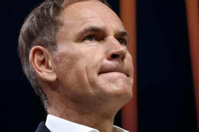 Image for Frustrated Porsche investors call for CEO Blume to drop dual Porsche-VW role