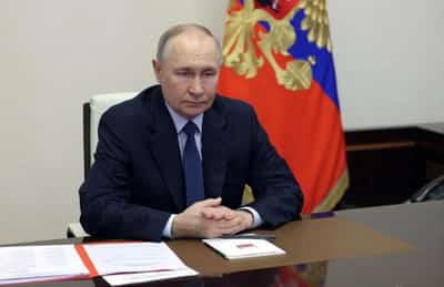 Image for Putin invited Trump to Moscow to discuss Ukraine, Kremlin says