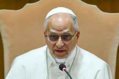 Image for Pope "very likely" to come to Argentina in November, president says