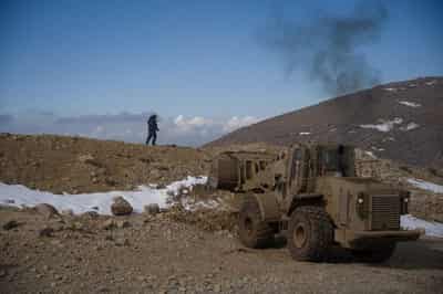 Image for Syria says Israel takes some territory around Mount Hermon despite talks