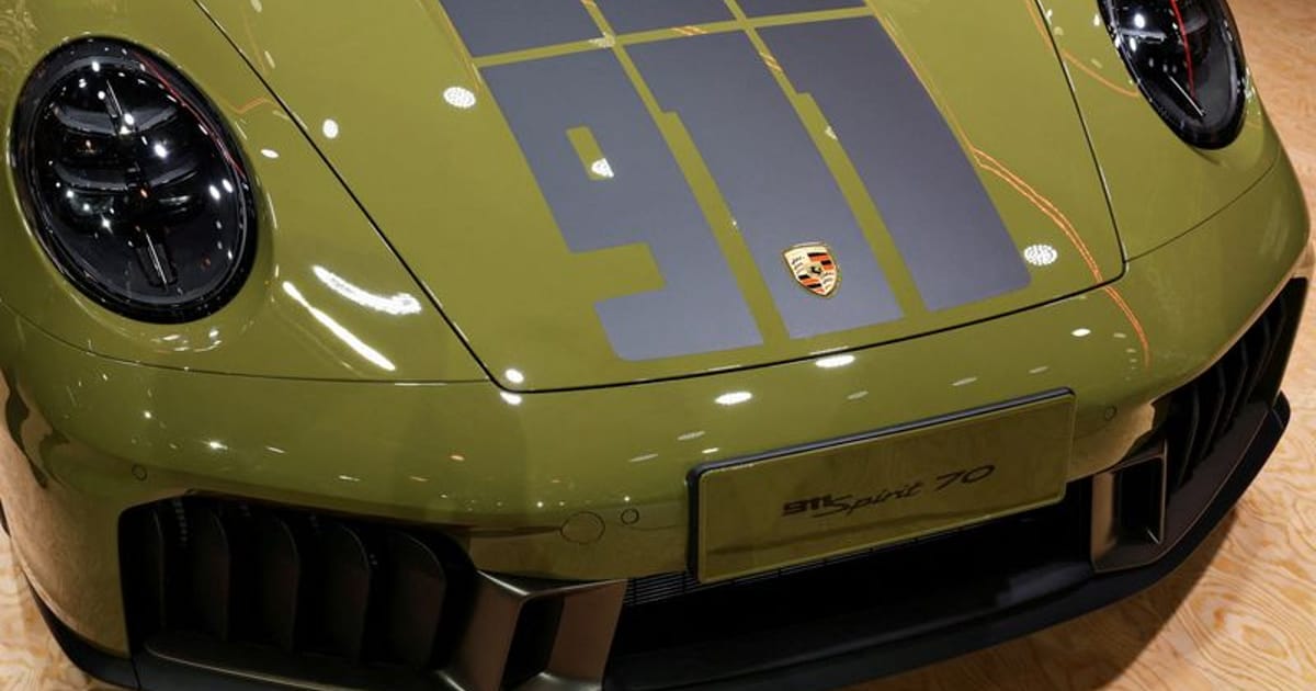 Analysis-Porsche aims to regain speed with cost cuts and combusti