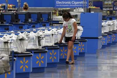 Image for Inflation steers budget shoppers away from Walmart. Bringing them back may not be easy