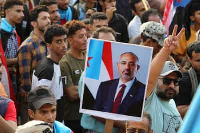 Image for Yemen separatist leader fails to attend crisis talks as Saudi-UAE rift deepens