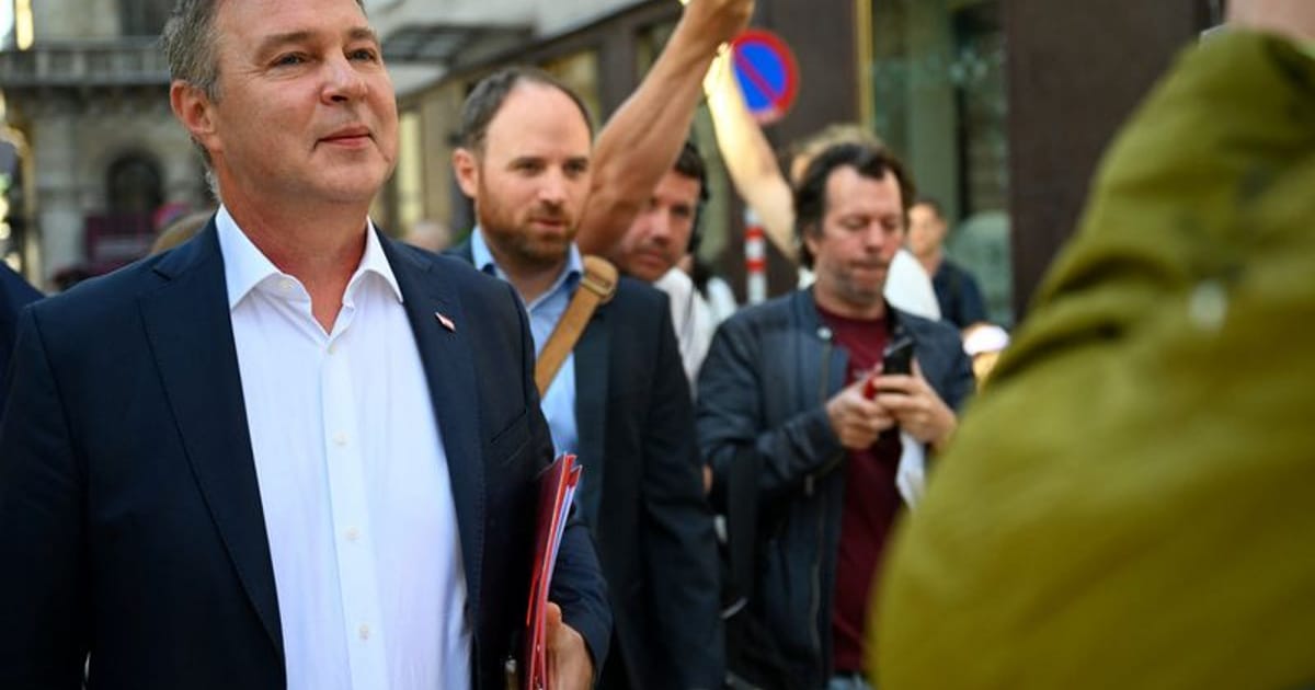 Austrian Vice Chancellor Babler to Step Down Amid Party Unrest