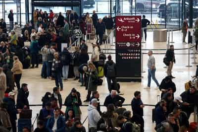 Image for German union calls for strike at Berlin airport on Wednesday