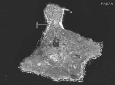 Image for Russian forces withdraw from Ukraine’s strategic Snake Island