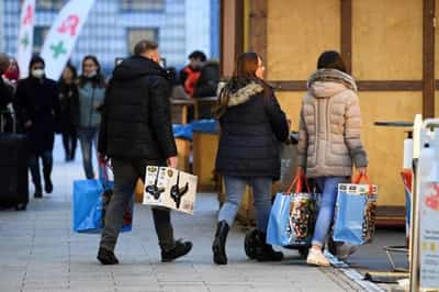 Image for Germans are suffering large cuts in real pay – Bundesbank report
