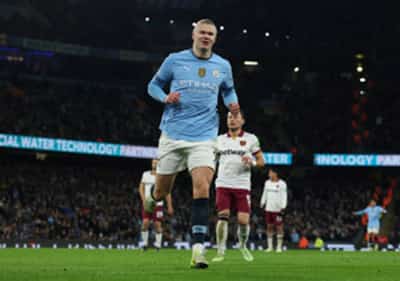 Image for Soccer-Haaland's 10-year contract 'exceptional news' for City, Guardiola says