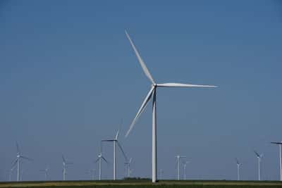 Image for German power prices jump as wind output set to drop sharply