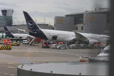 Image for Lufthansa 787 jet suffers front-wheel collapse at Frankfurt gate