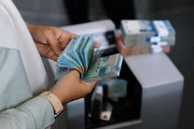 Image for Indonesian authorities attempt to soothe worries after $80 billion market rout