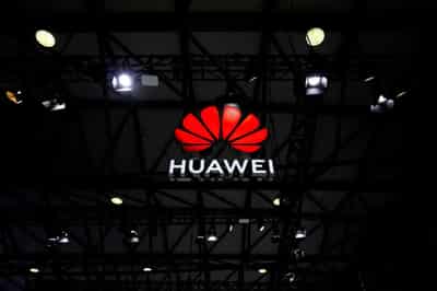 Image for Biden administration adds new limits on Huawei&#8217;s suppliers
