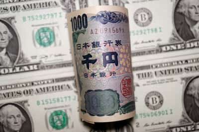 Image for Dollar steadies on ceasefire prospects, PPI eases pressure on Fed