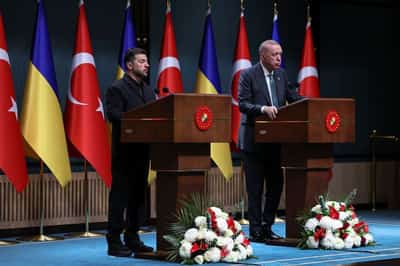 Image for Zelenskiy arrives in Istanbul for talks with Erdogan