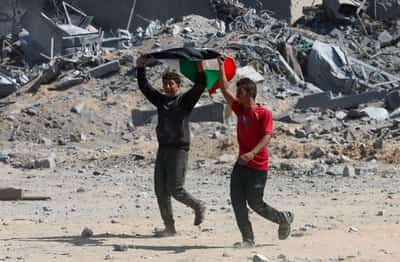Image for Trump's Arab American backers hail Gaza deal but worry it won't hold