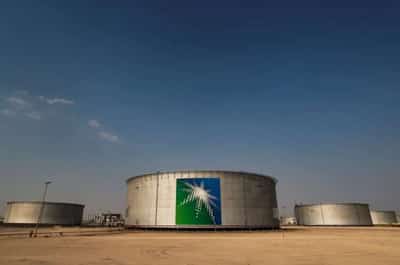 Image for Oil prices fall again; demand worries outweigh tight supply