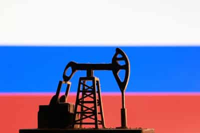 Image for Russia may allow lower quality fuel production, imports as supply crisis bites, report says
