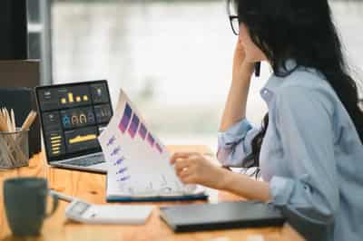 Image for Finance Experts Reveal Modern Expense Management Tips