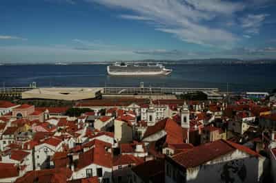 Image for Bank of Portugal cuts growth forecast for this year and next