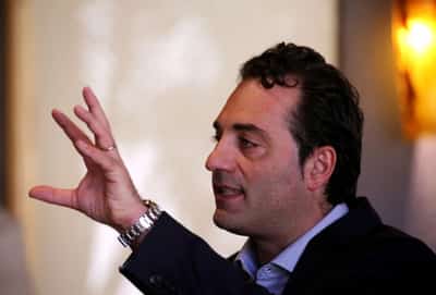 Image for Stellantis shares fall as new CEO avoids big shake-up of top jobs