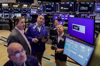 Image for Trading Day: Growth fears snowball
