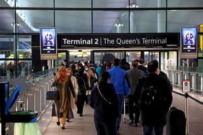 Image for London’s Heathrow raises passenger traffic, cost forecasts