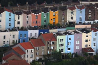 Image for UK house prices rise by least since 2020 and fall in London – ONS
