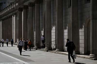 Image for Goldman Sachs sees BoE rate hike in November amid inflation concerns