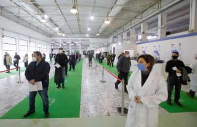 Image for Vaccines have halved Italy’s COVID-19 death toll, study shows