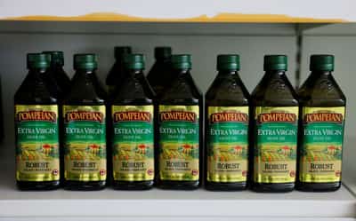 Image for US floats fees for Spanish ships, caps on olive oil imports over port dispute