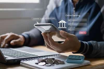 Image for How Banks can Build Trust with Customers: Privacy-Centric Strategies