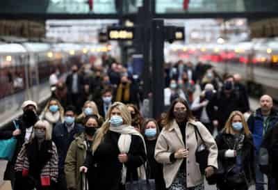 Image for UK jobs market loses some of its inflation heat