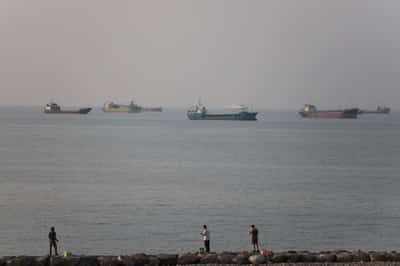 Image for Shipping slows after Iran says it has again shut the Strait of Hormuz