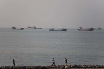 Image for Shipping slows after Iran says it has again shut the Strait of Hormuz