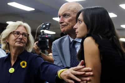 Image for Italy distances Egypt from verdict over Giulio Regeni as opposition attacks