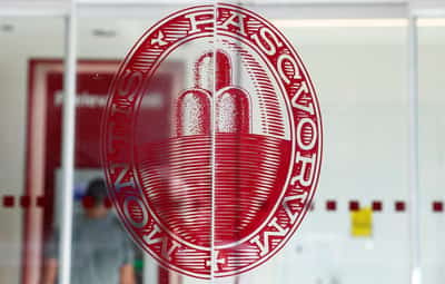 Image for Italy's MPS hikes 2025 goal after strong quarter as Mediobanca tie-up advances