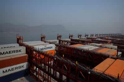 Image for Maersk flags 2026 earnings hit as Suez return, overcapacity hit freight rates